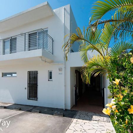 Okinawa Milky Way Villa Yomitan Eksteriør bilde